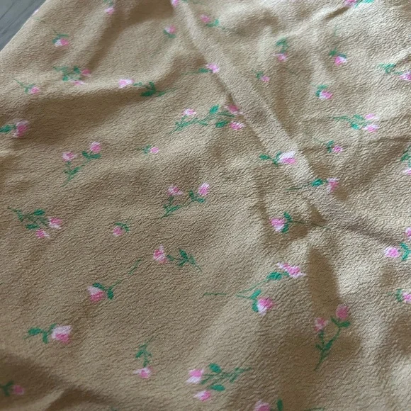Wild Fable Peach Floral Skirt - Picture 2 of 3